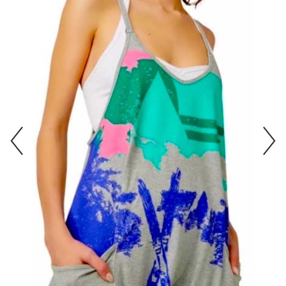 Free People • Hot Shot Printed Onesie Ski Graphic Grey Combo only wore 1 time